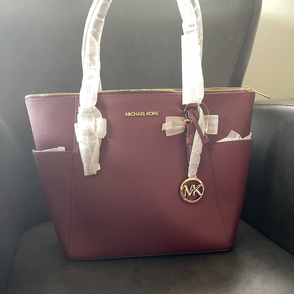 Michael Kors Charlotte Tote